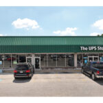 Plymouth Plaza, UPS Store front entrance